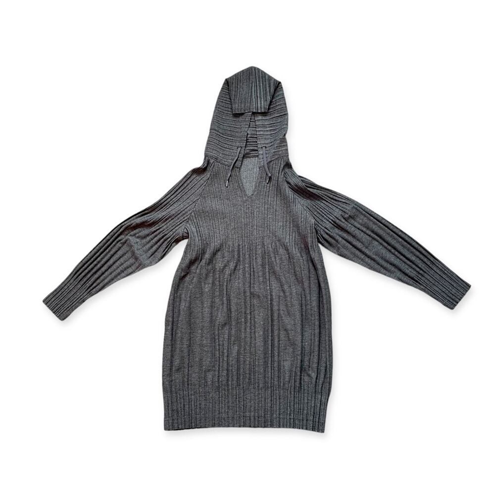 Pleats Please Issey Miyake Hoodie size 3 hooded Tunic